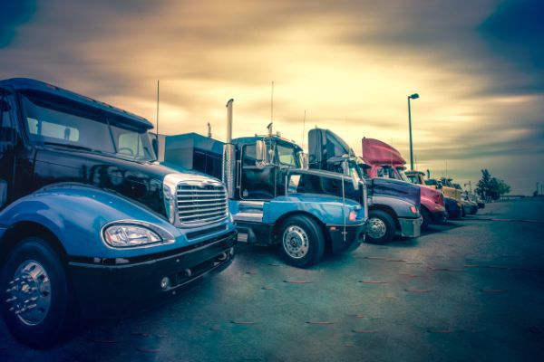 Trucking Companies May Hire Inferior Drivers Out of Desperation